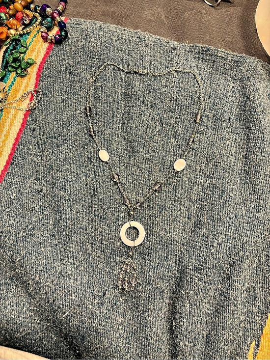 Jewelry - Pendant Necklace in Gold & Pink Like New
